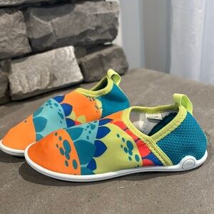 Speedo Dino Scales UV protection,traction water shoes/bootie,slip on,pull tab